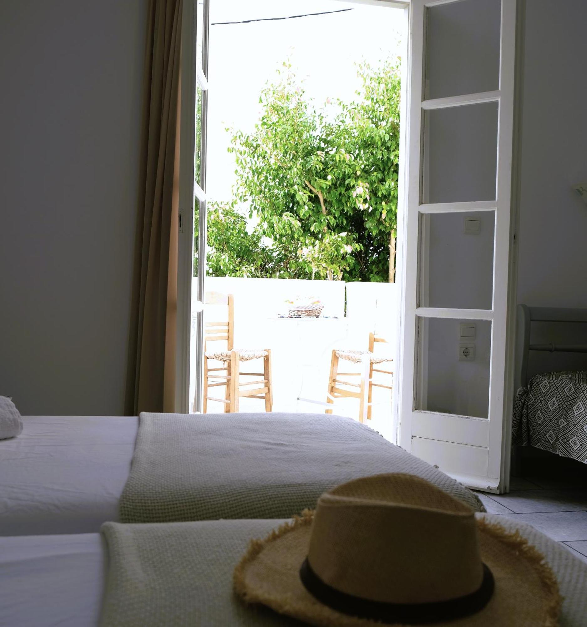 Birbas Hotel Agia Anna  Exterior photo